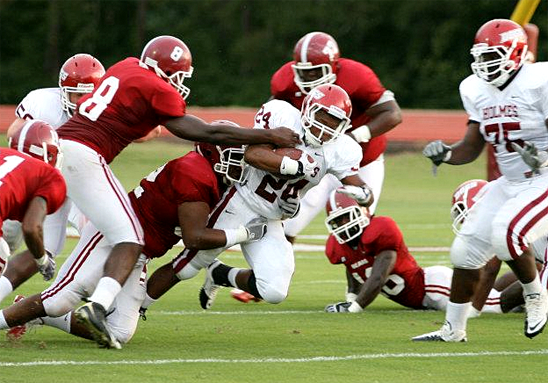 Bulldogs fall in opener to Bears, 24-21