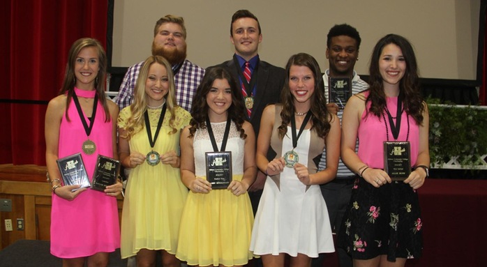 Cheerleaders honored at postseason banquet