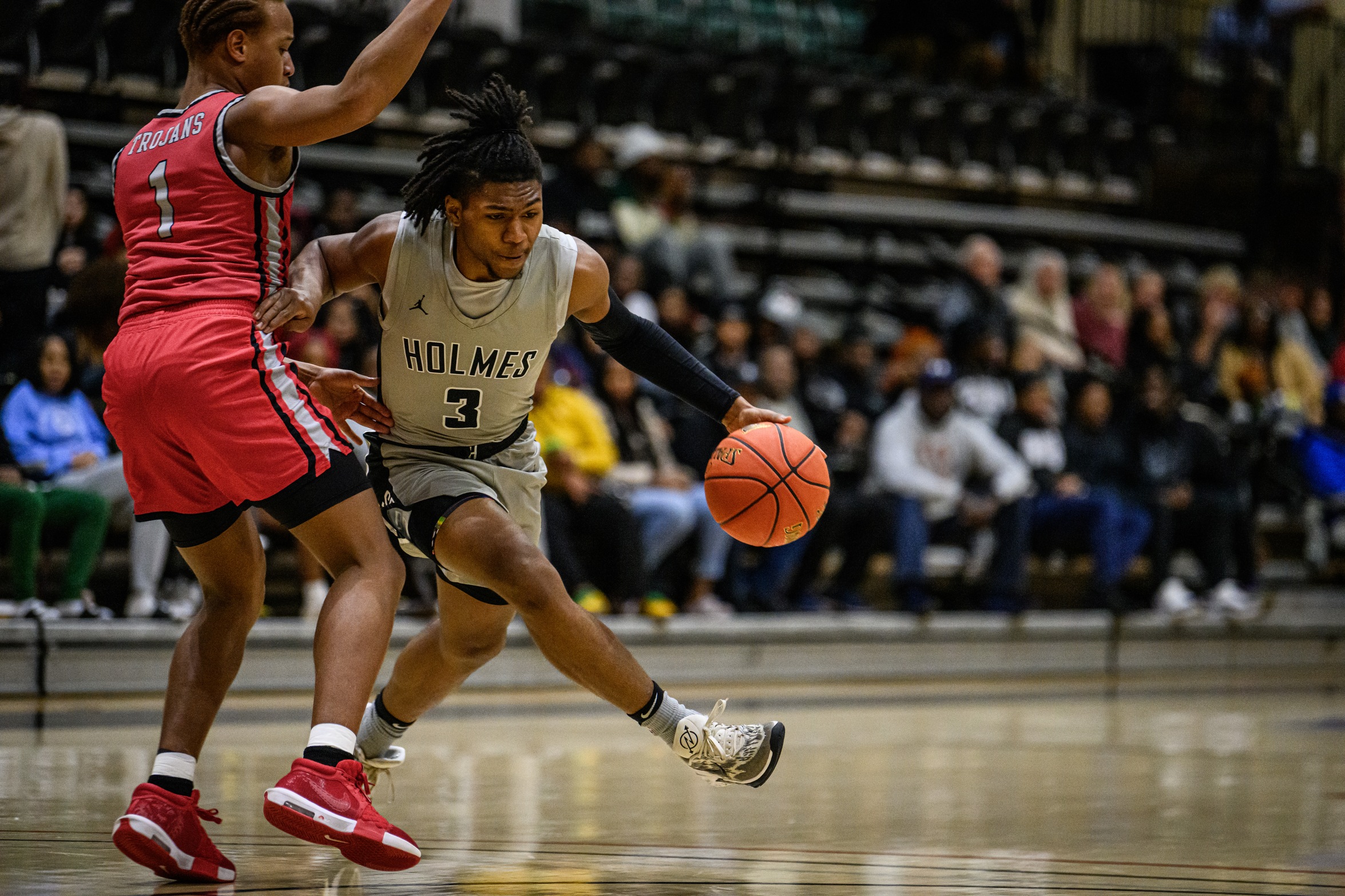Bulldogs fall to Tigers, 83-61