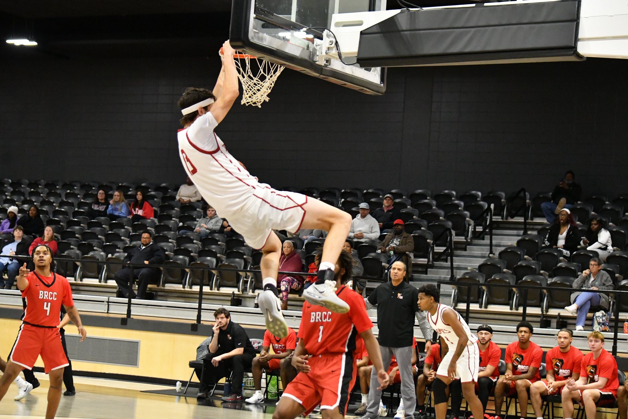 Bulldogs improve to 9-1 with win over Meridian