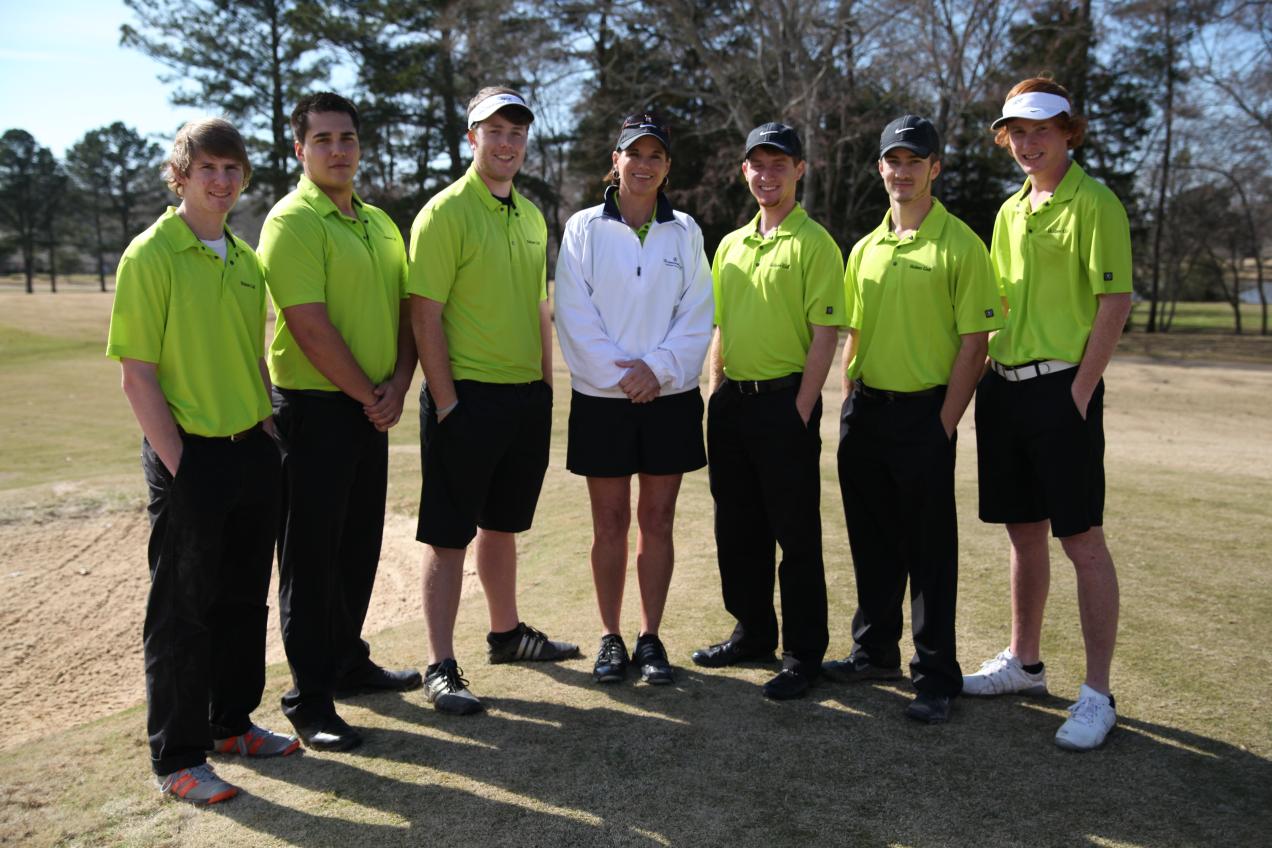 Bulldog golf heads to MACJC State Tournament in Laurel
