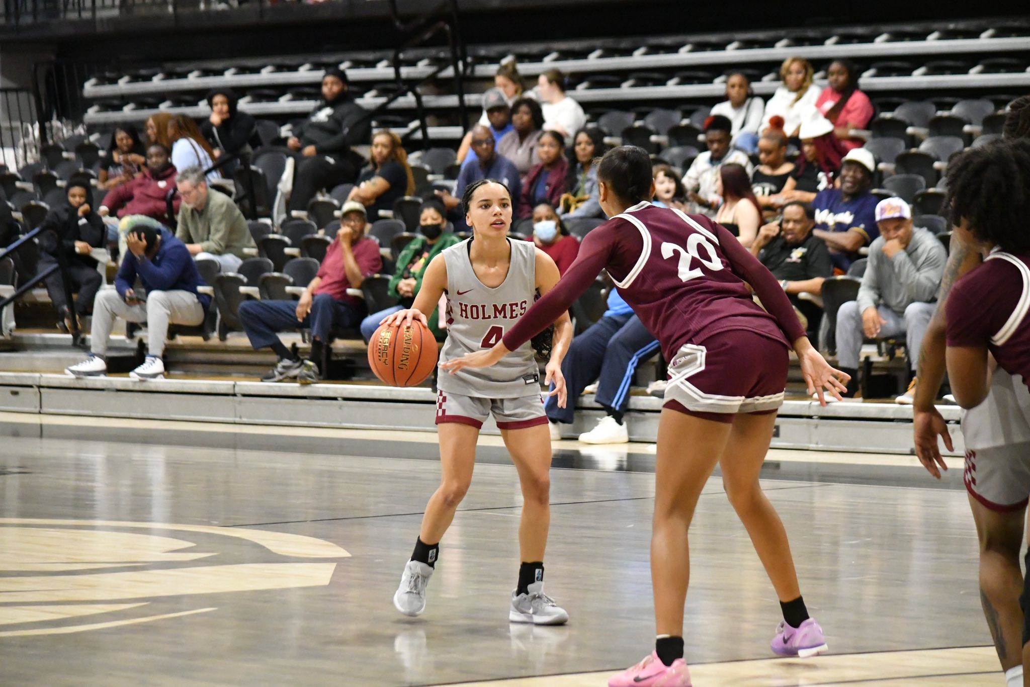 Lady Bulldogs fall to Lady Tigers in regular season finale